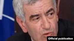 Левон Ананян