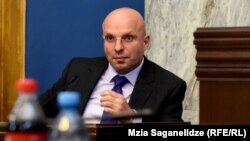 Диплом генпрокурора Шалвы Тадумадзе стал главной темой многочасового заседания парламентского комитета