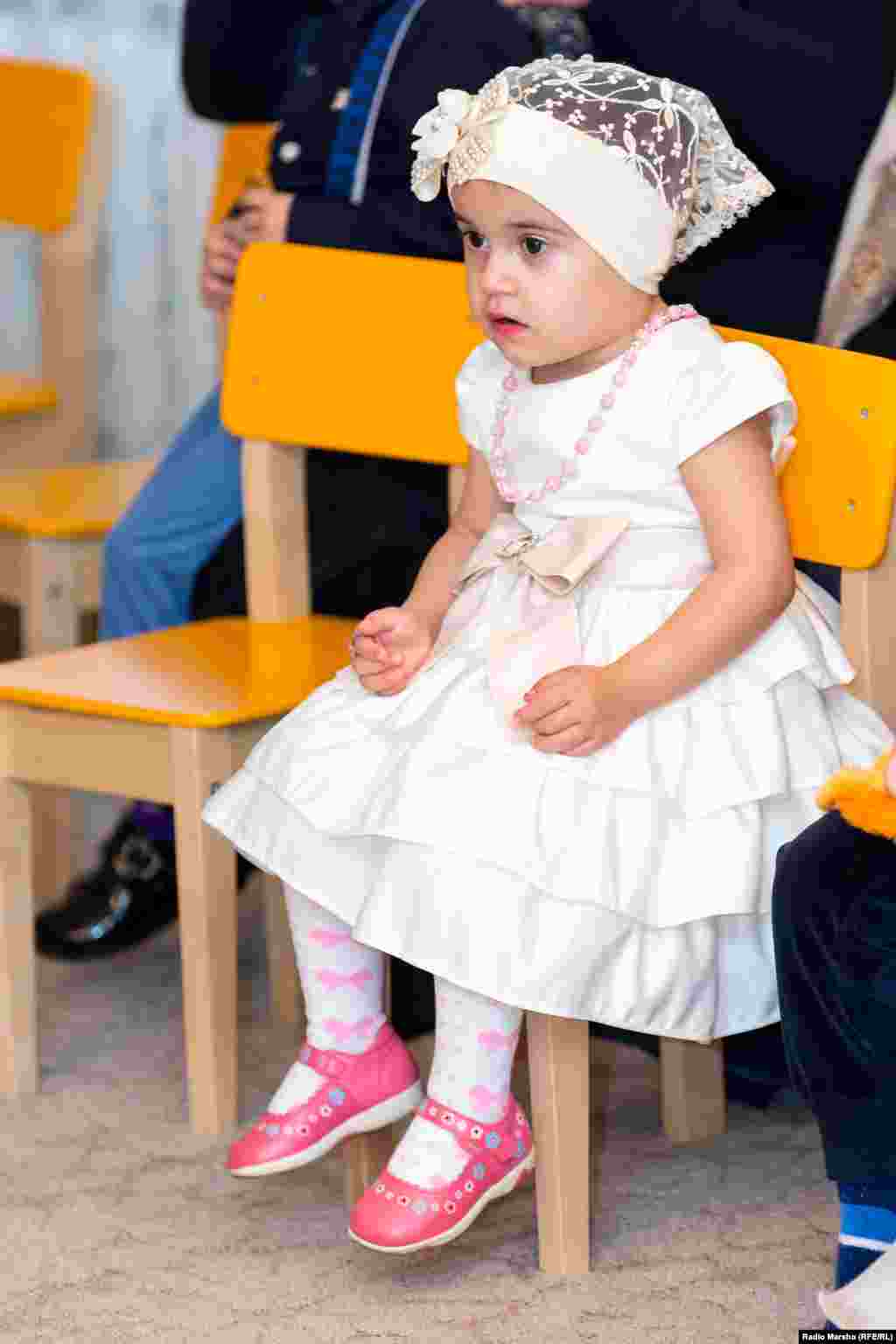 Сан совгIат схьадала вицвелла-те и ГIорийна Дада, аьлча, ГIура-Дада!