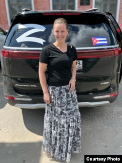 Олена Смірнова