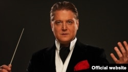 Александр Сладковский