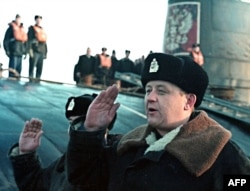 Командир атомного подводного ракетного крейсера «К-141» («Курск») Геннадий Лячин