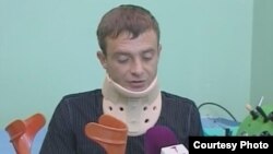 Соққы жеген Николай Синявин ауруханада жатыр. 2014 жылдың қыркүйегі.  