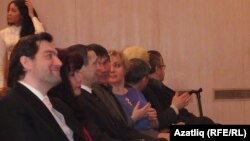 Утырышта катнашучылар