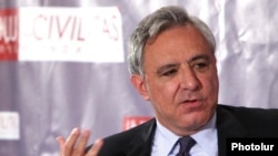 Вардан Осканян