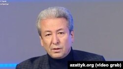 Адахан Мадумаров.