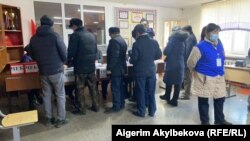 Кыргызстандын президентин шайлоо жана референдум. Талас шаары. 10-январь, 2021-жыл.