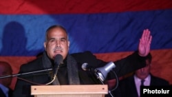 Лидер партии «Наследие» Раффи Ованнисян (архив)