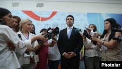 Armenia - Parliament Speaker Alen Simonian talks to journalists, August 25, 2021