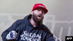 Фронтмен Limp Bizkit Фред Дерст