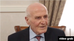 Сократ Джинджолия