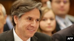 Энтони Блинкен АКШнын мамлекеттик катчысынын орун басары болуп турган кезинде. 2015-жылдын 24-июну.