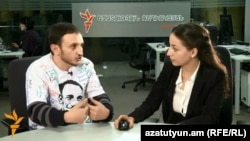 Տիգրան Առաքելյանը հարցազրույց է տալիս «Ազատություն» ռադիոկայանին, 14-ը հոկտեմբերի, 2013թ․