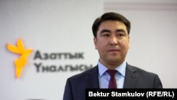 Жанарбек Акаев.