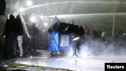 Բախումներ Անկարայում ոստիկանների և ցուցարարների միջև, ոստիկանությունը ջրցան մեքենաներ է կիրառում, 20-ը մարտի, 2025թ․