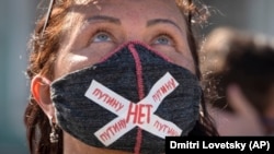 Rossiya Markaziy saylov komissiyasi ma’lumotlariga ko‘ra, bir haftaga cho‘zilgan referendumda saylovchilarning 77,92 foizi konstitutsiyaga o‘zgartirish kiritishni qo‘llab, 21,26 foiz saylovchi esa qarshi ovoz bergan. Referendumda saylovchilarning 68 foizi qatnashgan.