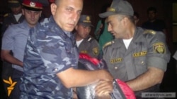 Բերման են ենթարկվել նստացույց անող չորս ակտիվիստներ