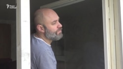 Домашний арест политзаключенного Романа Удота