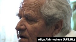 Борис Резников, кандидат биологических наук. Талдыкорган, 18 августа 2011 года.    