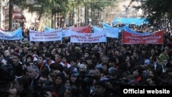 Սերժ Սարգսյանի համակիրները Իջեւանում