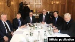 Հայաստանի և Ադրբեջանի ԱԳ նախարարների, ԵԱՀԿ Մինսկի խմբի միջնորդների հանդիպումը Ժնևում, 30-ը ապրիլի, 2020թ.