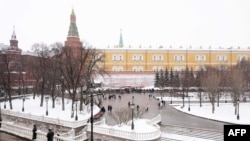 Серед тих, кому заборонили відвідувати Росію, - міністри, депутати парламентів, громадські діячі і журналісти