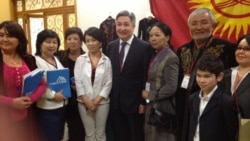 Форумдун катышуучулары. Сан-Марино, 12-апрель, 2013.