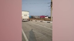 На узбекско-казахской границе застряли сотни грузовых автомашин