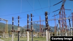 Электрдик көмөкчордон. Иллюстрациялык сүрөт.