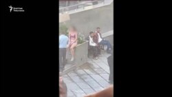 Тегеранда нааразылыгын ич кийимчен билдирген кыз кармалды