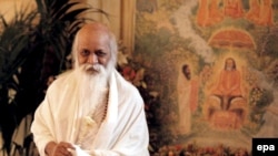 Махариши подсчитал: если трансцендентальную медитацию освоит всего лишь 1% жителей Земли, на ней воцарится вечный мир