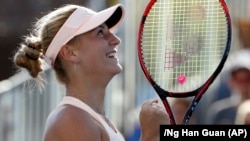 Костюк розгромно перемогла суперницю зі Словенії Тамару Зиндашек – 6:1, 6:1.