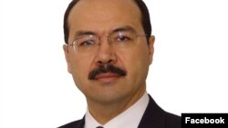 Абдулла Арипов 