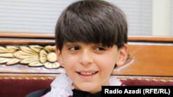 محمد عثمان عاطف، کودک فوتبالیست افغان