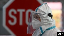 Cтаном на 6 листопада в Україні виявлено понад 440 тисяч інфікованих, померли 8 125 людей, одужали – більш ніж 195 тисяч