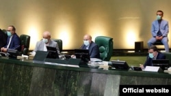 Իրանի Մեջլիսի նախագահ Մոհամադ Բաղեր Ղալիբաֆը վարում է խորհրդարանի նիստը, արխիվ