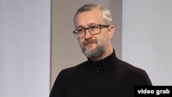 8 липня посол України в Туреччині Наріман Джелял вручив вірчу грамоту президенту Реджепу Ердогану