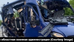 Последствия атаки на автобус в Сумской области, 17 мая 2025 года