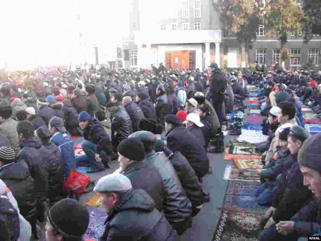 Kyrgyzstan - "Kurman Ait" a Big Muslim Religious Holiday, Also Known as Eid al-Adha (or the “Feast of Sacrifice”).  27Nov2009