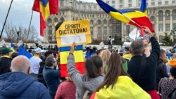 Протести в Бухаресті через остаточну заборону Джорджеску балотуватися у президенти (відео)