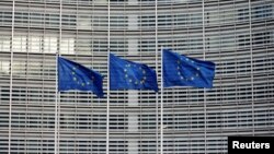 По словам одного из источников издания, предложения по санкциям ожидаются в начале лета