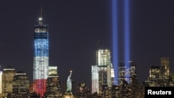 Iамеркан Цхьаьнатоьхна Штаташ -- Нью-Йоркехь Дерригдуьненан йохк-эцаран бIаьвнаш лаьттина меттиг, 10Гезг2012.