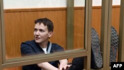 Надія Савченко під час засідання суду у Донецьку Ростовської області. 22 березня 2016 року