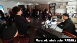 Музыкалык окуу жайында Самара Каримова катышкан жыйын. 14-январь, 2021-жыл, Ош. 