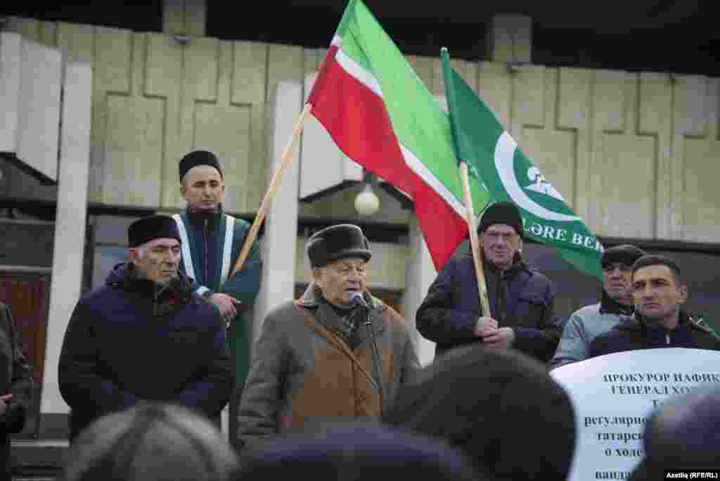 Илдус Садыйк чыгыш ясый