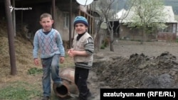 Լեջանցի երեխաներ, մայիս, 2017 թ․ 