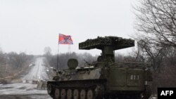 Украинанын чыгышындагы орусиячыл жикчилдердин согуштук техникалары. Дебальцево,9-февраль