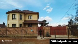 Один из объектов недвижимости, который, по версии следствия, принадлежит подозреваемому судье. Фото ГКНБ.