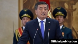 Сооронбай Жээнбеков.