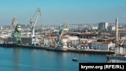 Повідомляється, що від цих звуків у центральній частині міста «затремтіли шибки» (фото ілюстративне)